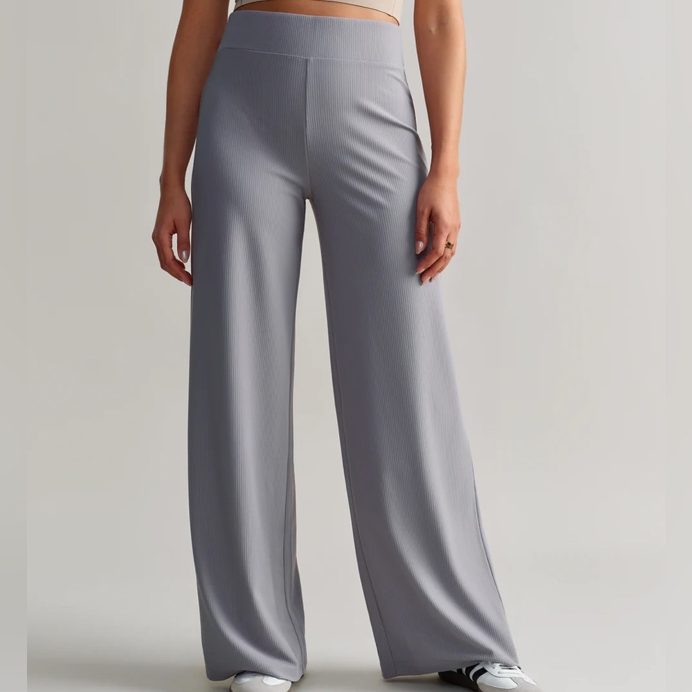 RHONE Wide-Leg Ribbed Lounge Pants in Light Gray